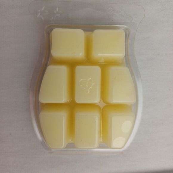 Scentsy Wax Scentsy Bar Tiare Maohi 3.2 fl oz RETIRED New In The Box - Picture 2 of 3